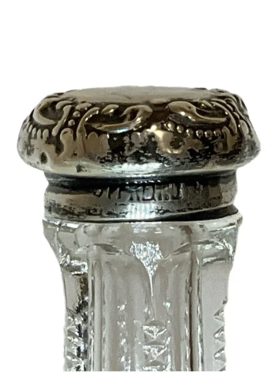 Cut Glass Perfume Bottle with Sterling Silver Cap - Vintage - Picture 4 of 4